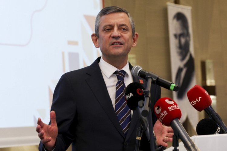 CHP Genel Başkanı Özel: "Benim İl Başkanım yanımdadır, Özgür Çelik'tir"
