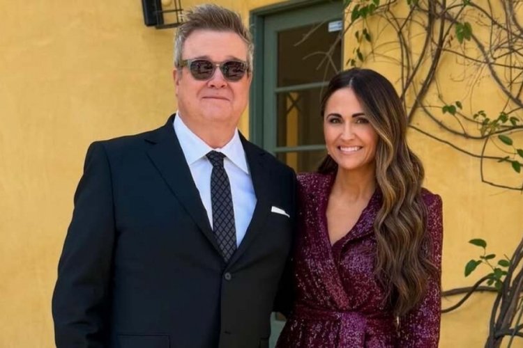 Eric Stonestreet ve Lindsay Schweitzer evlendi