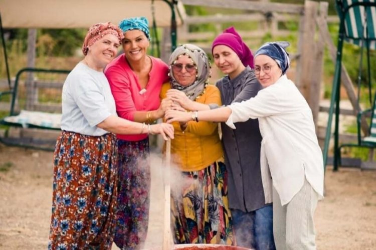Açelya Akkoyun'un köy günlüğü