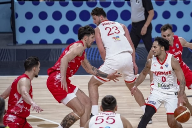 A Milli Basketbol Takımı, Yunanistan maçı hazırlıklarına başladı