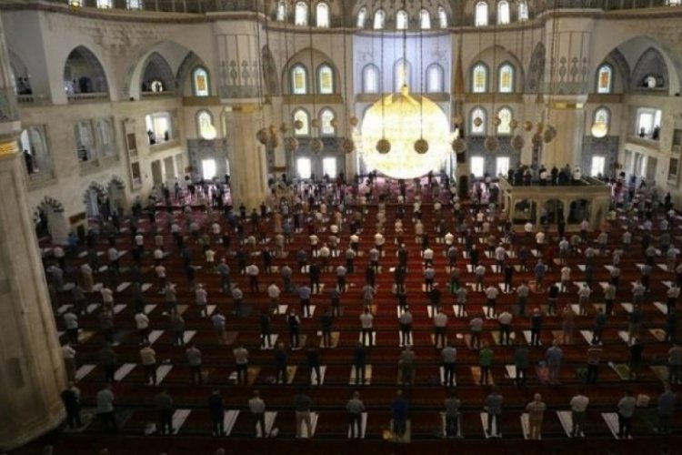 Bursa'da akşam ezanı saat kaçta? Bursa'da yatsı ne zaman okunacak? (11 Eylül 2025 Perşembe Bursa Namaz Vakitleri)