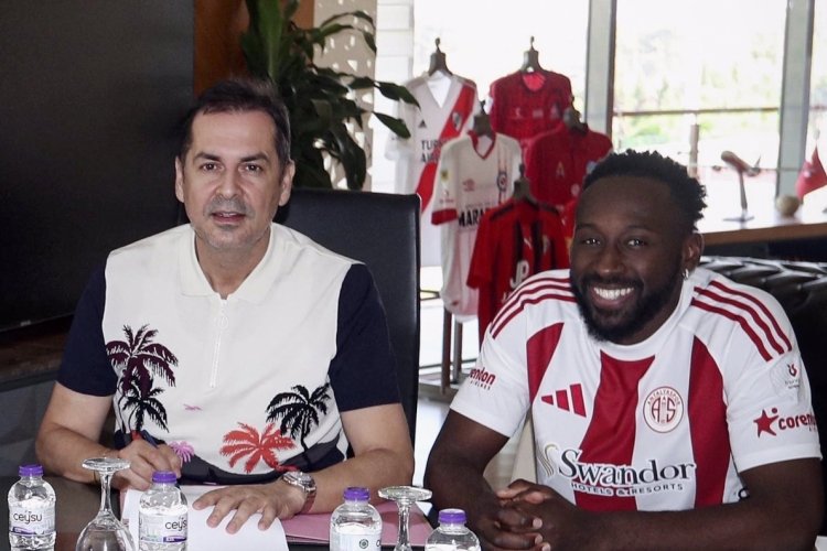 Antalyaspor, yeni transferini açıkladı...