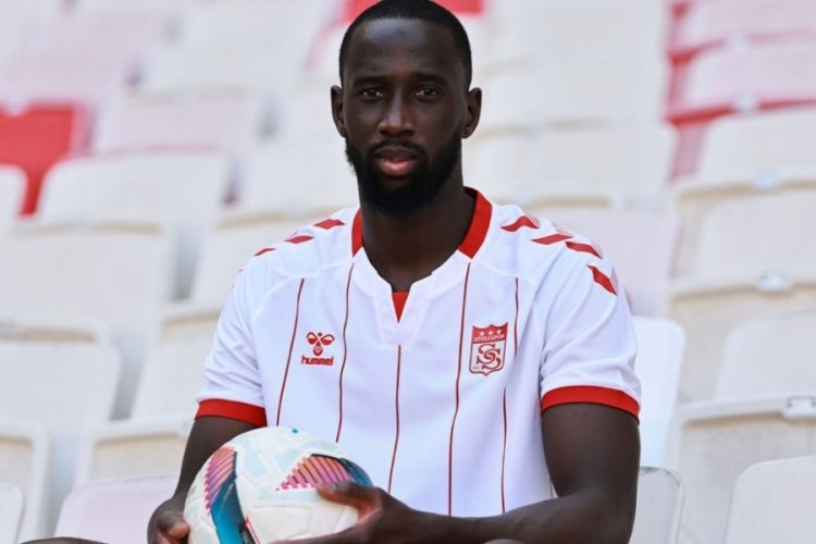 Samba Camara, Sivasspor'a veda etti 