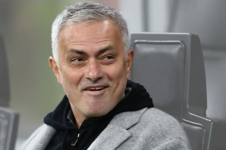 Mourinho'nun yeni takım belli oldu! Ada'ye geri dönüyor