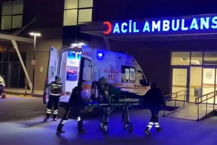 Düğünde tavuk döner ve pilav yiyen 92 kişi hastanelik oldu