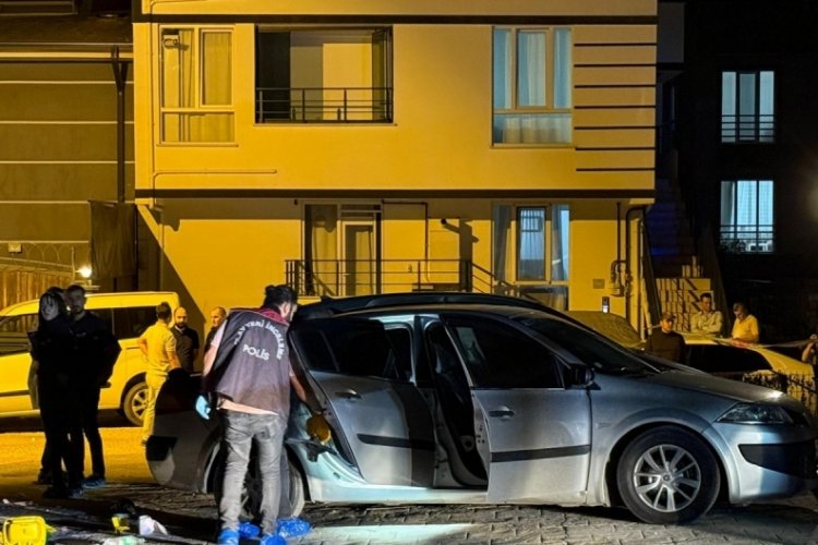 Kıskançlık krizi katliamla bitti! 3 kişi yaşamını yitirdi...