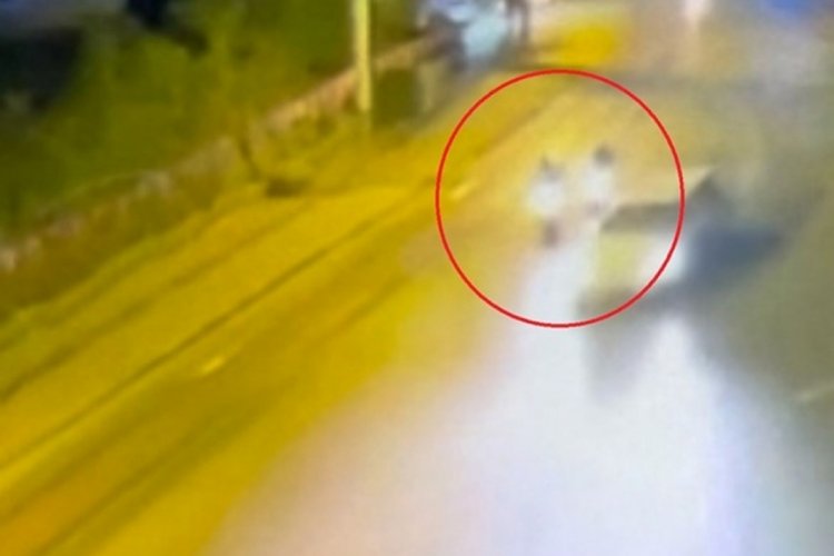 Bursa'da boş yolda iki motosikletli kaza yaptı: 1 yaralı