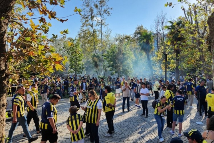 Fenerbahçe taraftarından Trabzonspor maçına yoğun ilgi
