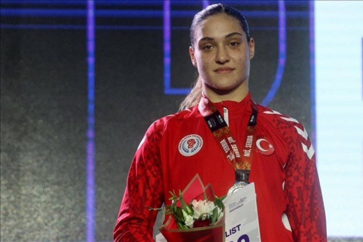 Milli boksör Büşra Işıldar, dünya ikincisi oldu 