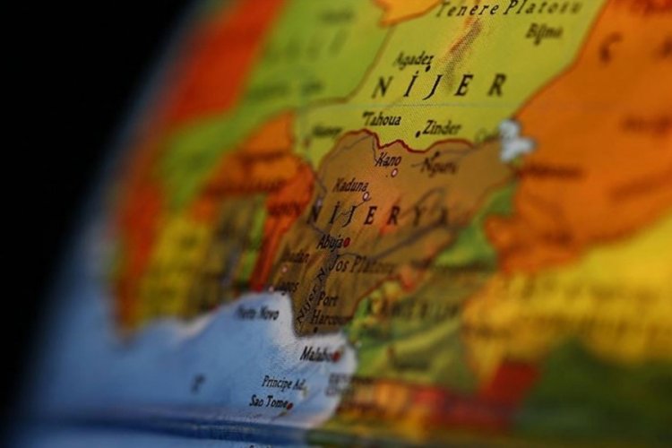 Nijerya'da korkunç kaza: Otobüs nehre düştü, 19 kişi öldü 