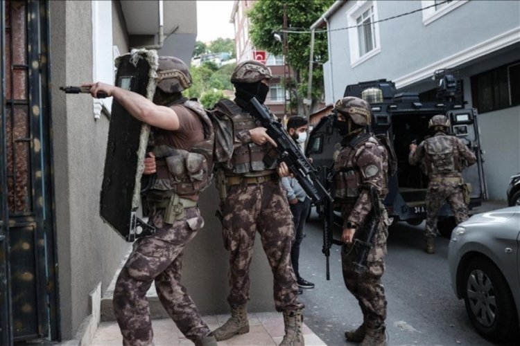 Konya merkezli 17 ilde FETÖ operasyonu: 21 gözaltı 