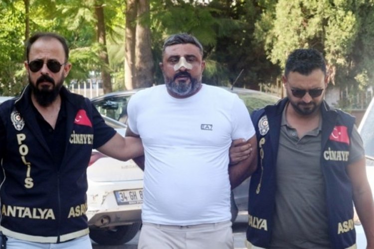 Eski milli futbolcunun oğlunu öldürmüştü, tutuklandı 