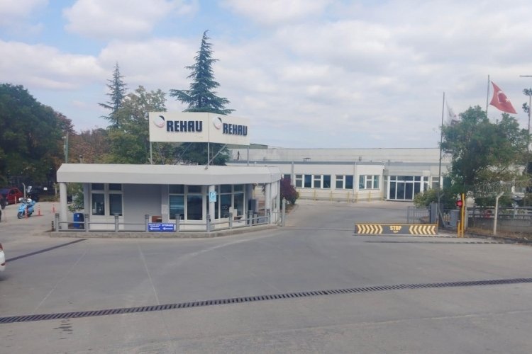 Osmaneli'nde sendika krizi! 20 yıllık işçiler işten çıkarıldı, grev başladı... 