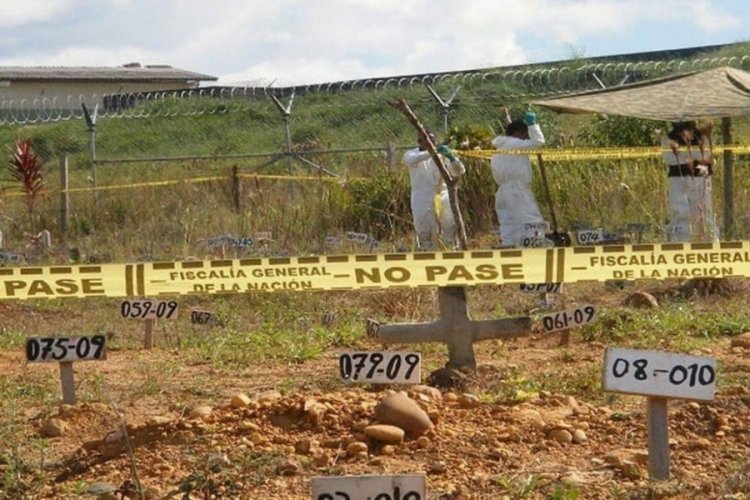 Kolombiya'da gizli mezarlarda 22 ceset bulundu 