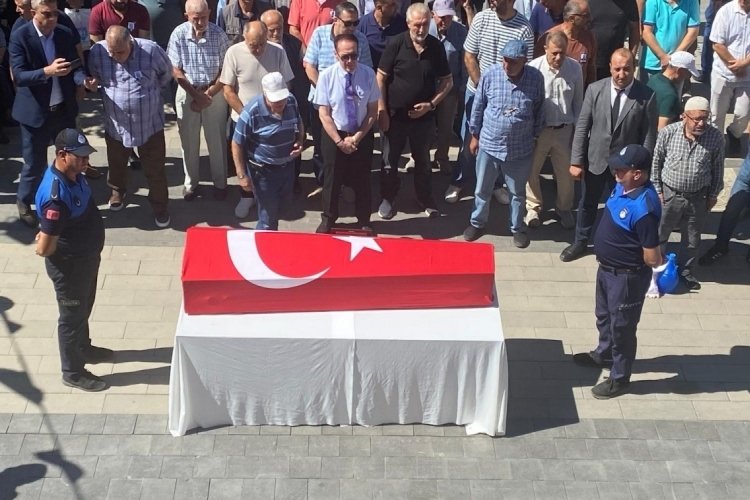 Bursa'da eski belediye başkanı son yolculuğuna uğurlandı