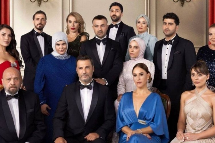 Kızılcık Şerbeti yasaklandı mı, final mi yapacak? Yapım şirketi açıkladı