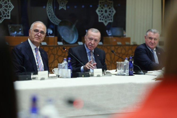Cumhurbaşkanı Erdoğan, A Milli Kadın Voleybol Takımı'nı kabul etti 