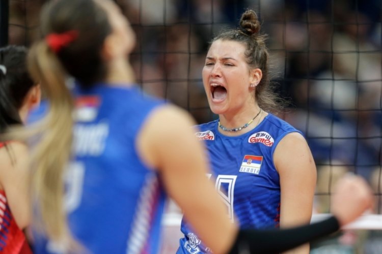 Sırp smaçör Bojana Milenkovic, Fenerbahçe'de