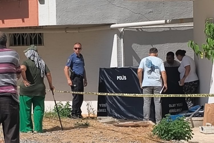 Hayatını kaybeden genci oğlu sandı 