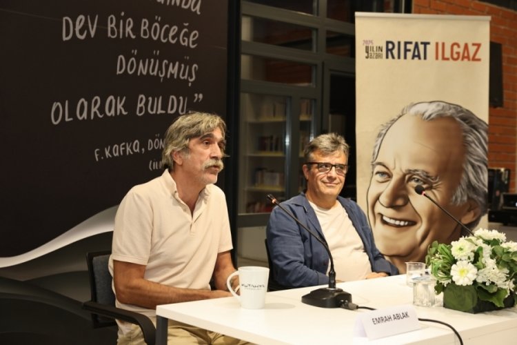 Bursa'da Rıfat Ilgaz'ın mizahi yönü ele alındı