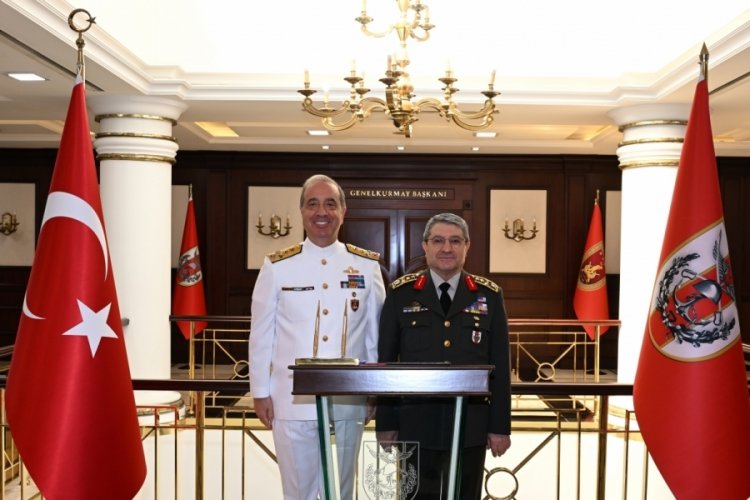 Genelkurmay Başkanı Bayraktaroğlu, kuvvet komutanlarını kabul etti 