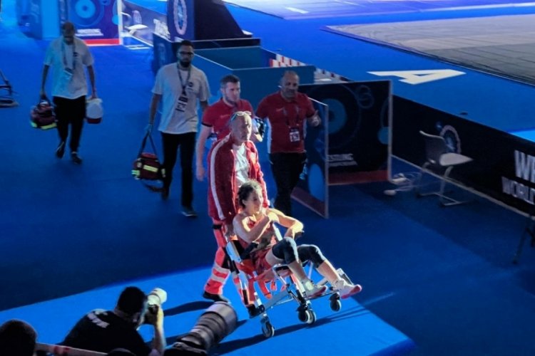 Evin Demirhan Yavuz sakatlığına rağmen bronz madalya kazandı
