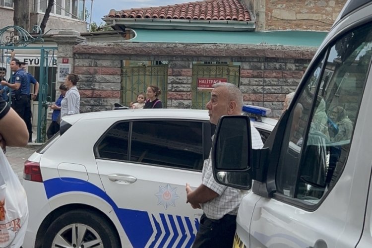 35 yaşındaki şahıs kendini asarak yaşamına son verdi! 