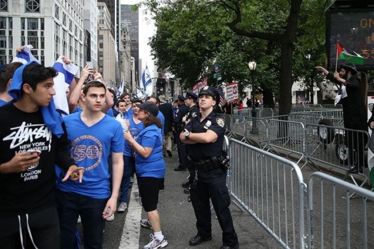 ABD'de Ortodoks Yahudiler'den Netanyahu protestosu! 