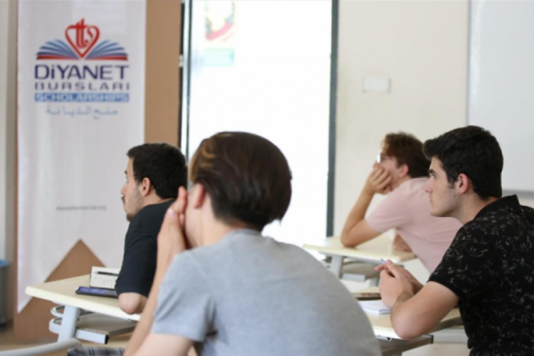 TDV, 8 bin öğrenciye eğitim desteği sağlayacak