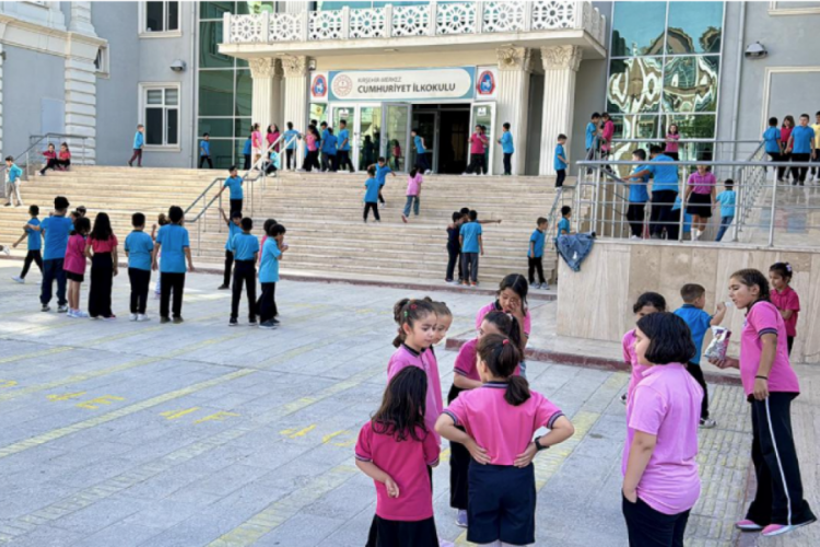 MEB'in "Zilsiz Okul" Projesi Kırşehir'de hayata geçti