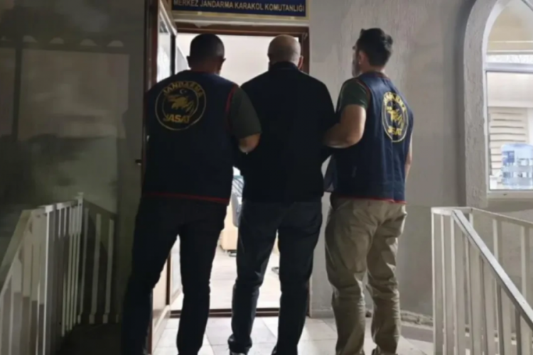 Manisa'da 20 yıl 2 ay hapis cezası bulunan firari yakalandı