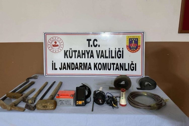 Kaçak kazı yapan 6 şüpheli yakalandı