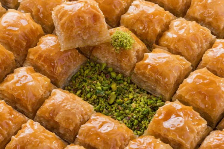 Stokçular yandı! Kilosu 2 bin lirayı geçen Antep fıstığına izin çıktı 