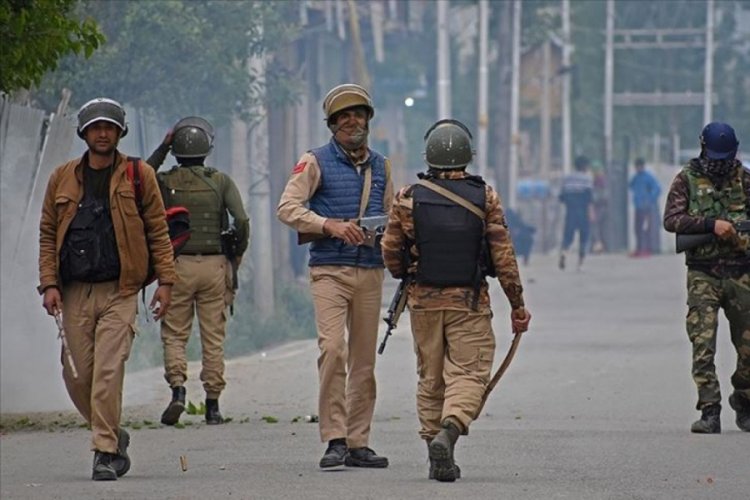 Hindistan'da paramiliter güçlere saldırıda 2 kişi öldü, 5 kişi yaralandı
