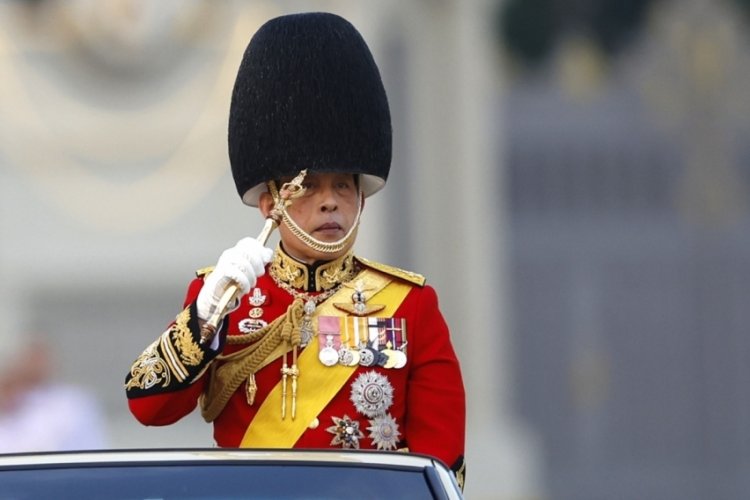 Tayland Kralı Vajiralongkorn, yeni kabineyi onayladı 