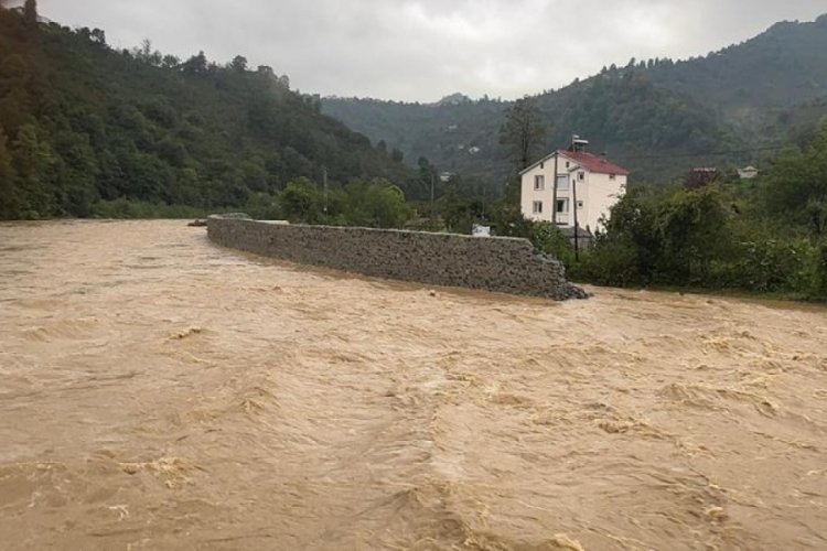 Giresun'da sağanak: Mahsur kalan 19 kişi kurtarıldı