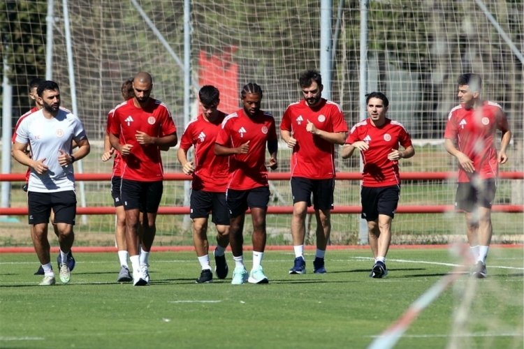 Antalyaspor, Fenerbahçe maçının hazırlıklarına başladı 