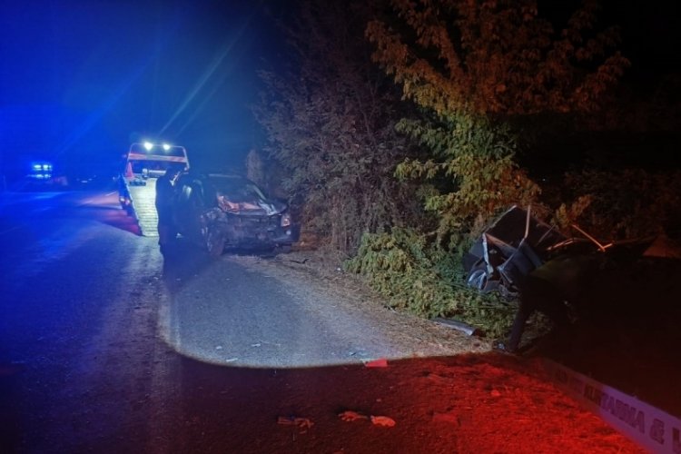 İzmir'de feci kaza: 1 ölü, 9 yaralı