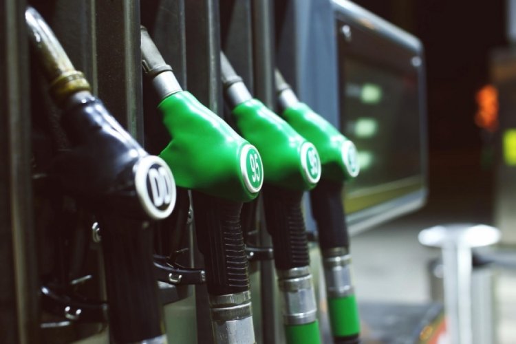 Benzine zam ya da indirim var mı? Bursa'da bugün benzin, motorin ne kadar? (23 Eylül 2025 Salı güncel benzin, motorin ve LPG fiyatları) 