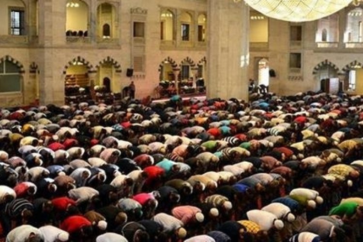 BURSA NAMAZ VAKİTLERİ 23 EYLÜL SALI: Bursa'da akşam namazı saat kaçta? Bursa'da yatsı ne zaman okunacak? 