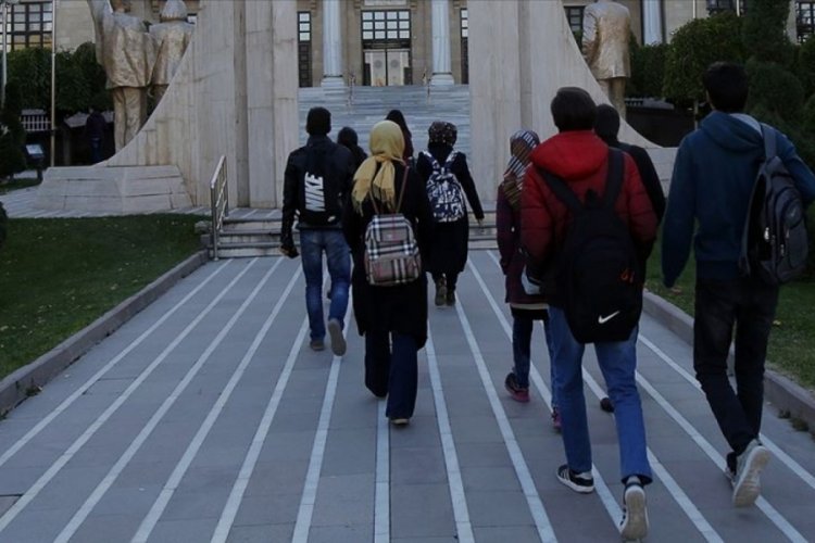 İBB BURS BAŞVURUSU 2025: İBB burs başvuru şartları ne, burs başvurusu nasıl yapılır? 