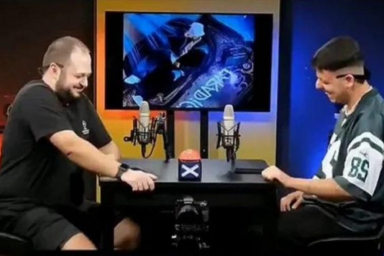 'Soğuk Savaş' programı için soruşturma açılmıştı! Tutuklama geldi...