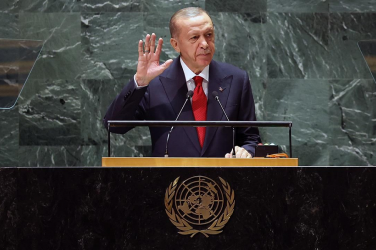 Cumhurbaşkanı Erdoğan: Gün, insanlık adına Filistin'in yanında dimdik durma günüdür