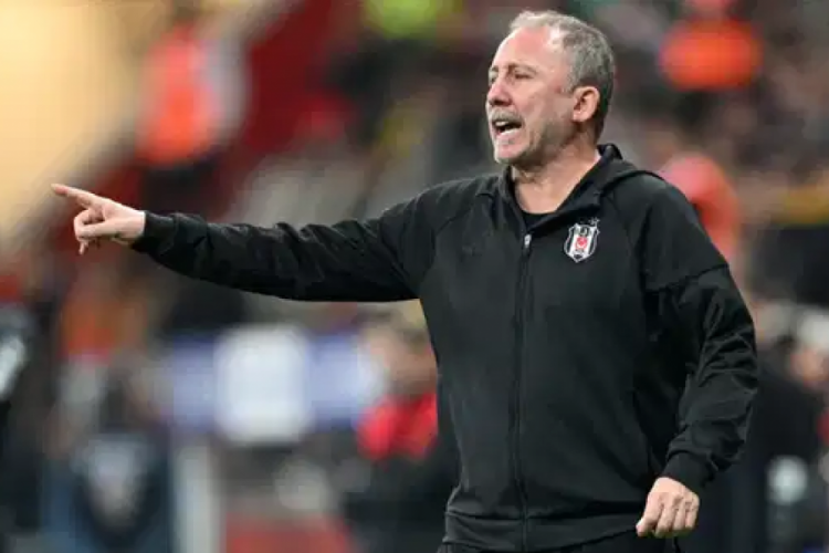Sergen Yalçın'dan Rafa Silva açıklaması