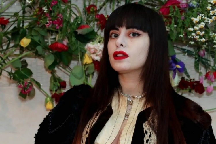 Bella Hadid ve Kylie Jenner gibi isimleri giydiren Dilara Fındıkoğlu şok iddialarla gündemde! Dilara Fındıkoğlu kimdir, kaç yaşında? 