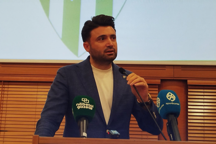 Bursaspor Divan Kurulu'nda Başkan Çelik'ten açıklama: Çatlasanız da patlasanız da... 