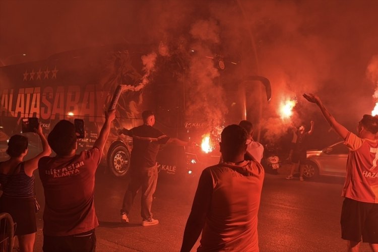 Galatasaray kafilesi Alanya'da
