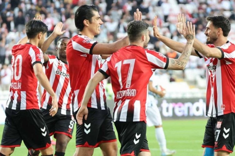 Sivasspor iç sahada zorlanmadı