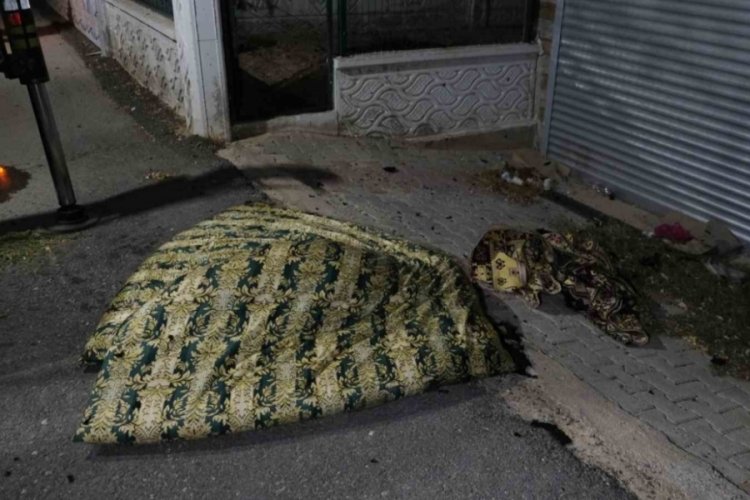 3 katlı binada yangın paniği! 