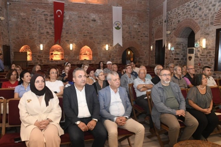 Dil Bayramı'nda Türkçe'nin önemi Osmangazi'de konuşuldu